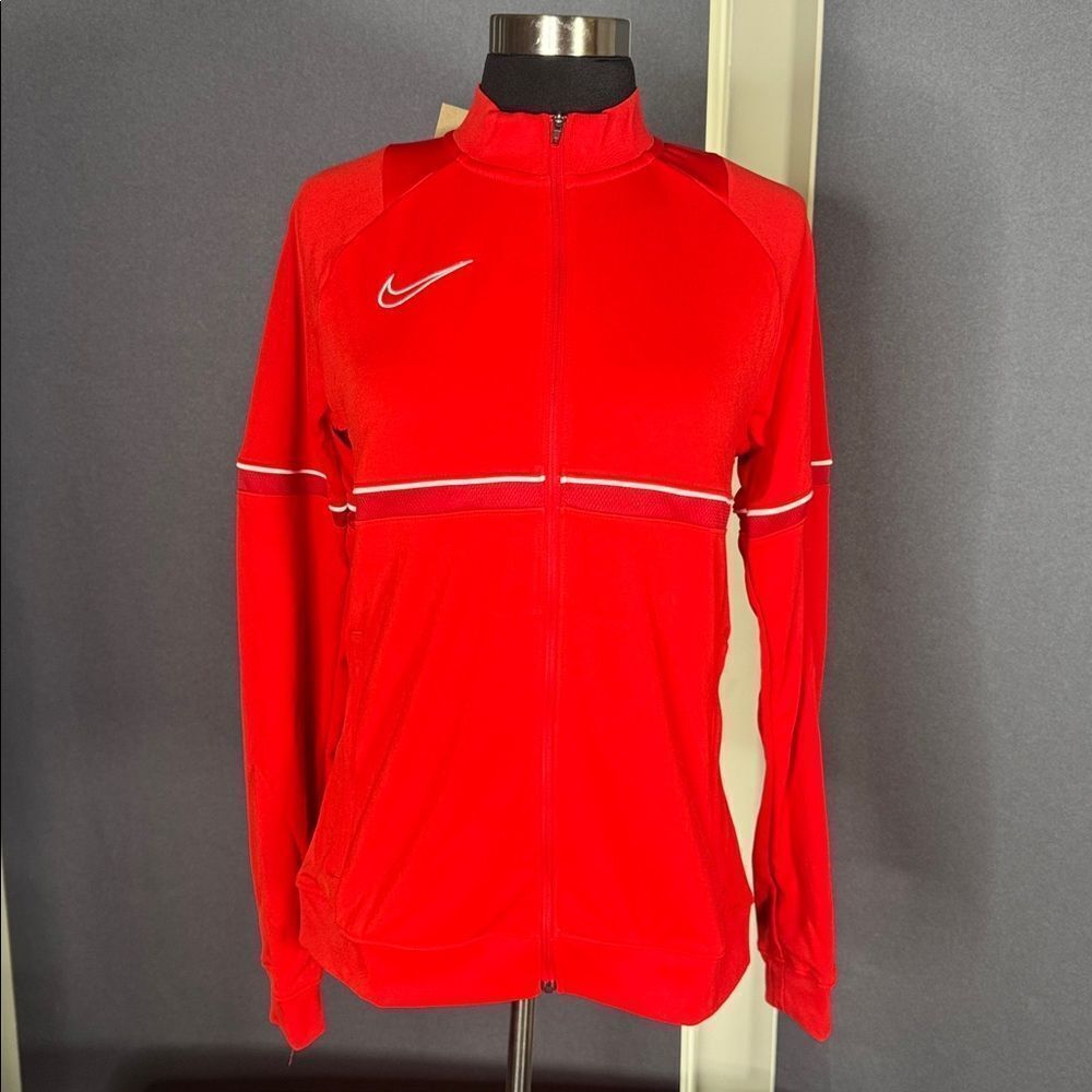 Nike Women’s Dri-Fit Training Sport Jacket Full Zip Red Zip Pockets Small NWT